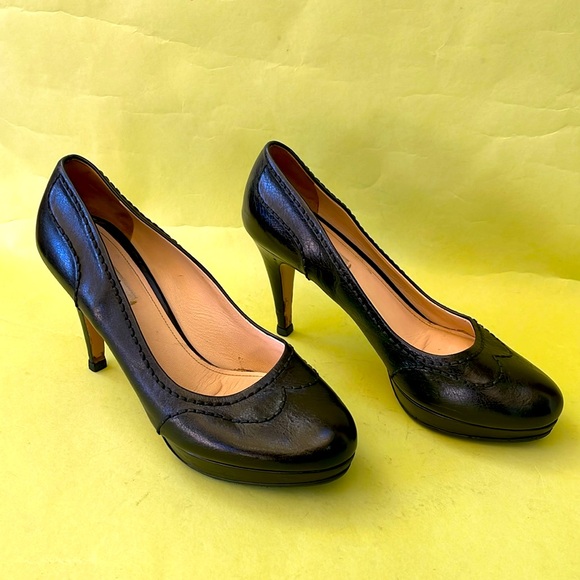 Vintage black Prada leather heels - Picture 15 of 15